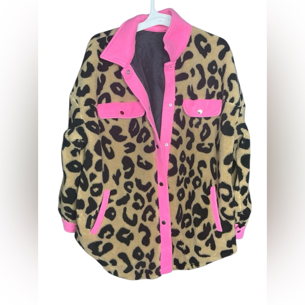 Women's Leopard Print sherpa Jacket with Pink Trim